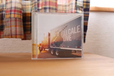 J.J.CALE】LIVE 〜本日のおすすめ音楽〜 クラプトンも影響された 